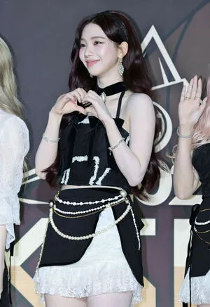 Katarinabluu OnlyFans Leaked Free Thumbnail Picture - #to2OqqL5gn