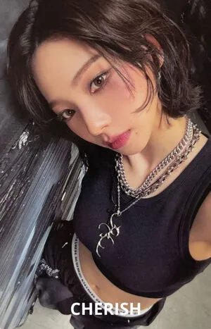 Katarinabluu OnlyFans Leaked Free Thumbnail Picture - #ueCyDVflML