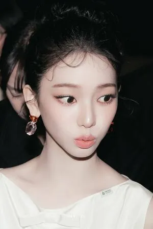 Katarinabluu OnlyFans Leaked Free Thumbnail Picture - #wMwctErPlp