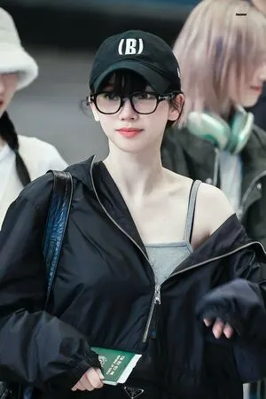 Katarinabluu OnlyFans Leaked Free Thumbnail Picture - #whuDbD3uEM