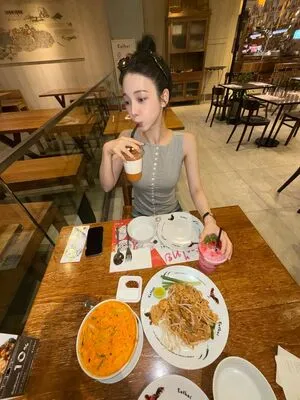 Katarinabluu OnlyFans Leaked Free Thumbnail Picture - #xaj6oiEzDk