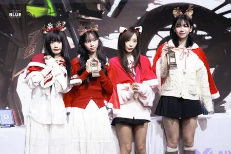 Katarinabluu OnlyFans Leaked Free Thumbnail Picture - #y2h3FxUGAv