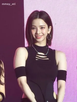 Katarinabluu OnlyFans Leaked Free Thumbnail Picture - #z7shDylbWX