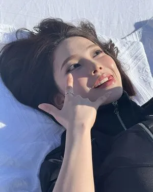 Katarinabluu OnlyFans Leaked Free Thumbnail Picture - #zwxNc0mEzy