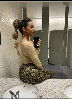 Kate Abdo OnlyFans Leaked Free Thumbnail Picture - #z6GQpQhJEj