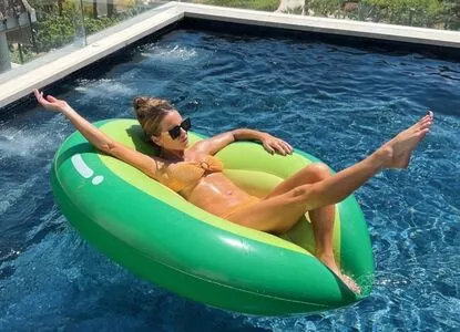 Kate Beckinsale OnlyFans Leaked Free Thumbnail Picture - #GvPRp7uegg