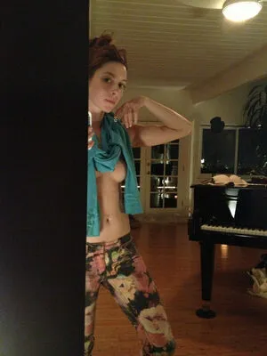 Kate Gorney Miller OnlyFans Leaked Free Thumbnail Picture - #0lY5ZdFkH2
