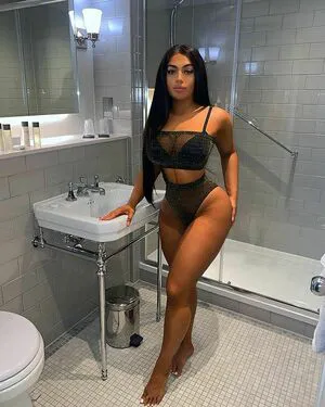 Kate Isobel Daisy OnlyFans Leaked Free Thumbnail Picture - #3dBVN5vaq4