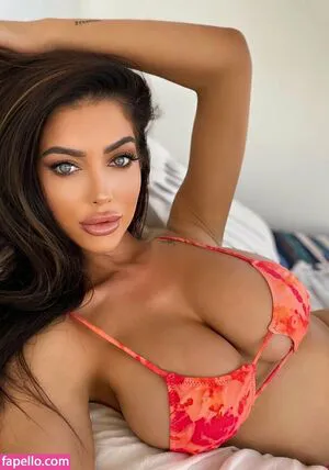 Kate Isobel Daisy OnlyFans Leaked Free Thumbnail Picture - #PIMoBGOppt