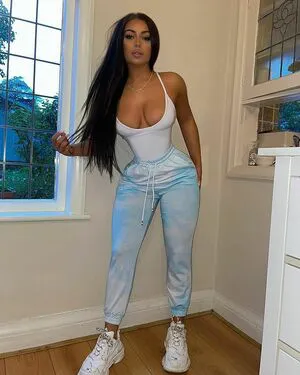 Kate Isobel Daisy OnlyFans Leaked Free Thumbnail Picture - #V1VqLAvHEc