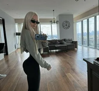 Kate Kirienko OnlyFans Leaked Free Thumbnail Picture - #x79dpeKJGn
