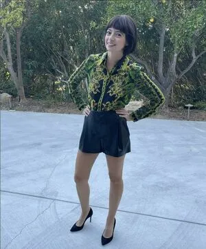 Kate Micucci OnlyFans Leaked Free Thumbnail Picture - #kRkNlEt1BS