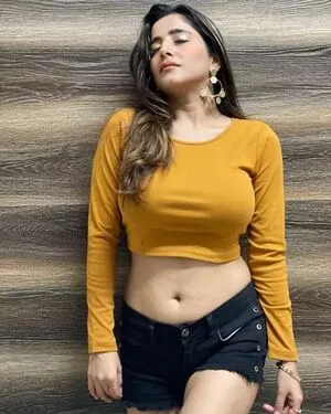Kate Sharma OnlyFans Leaked Free Thumbnail Picture - #4z6RuBkuNw