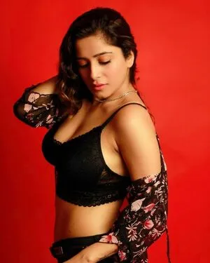 Kate Sharma OnlyFans Leaked Free Thumbnail Picture - #EMTUkIxcaP