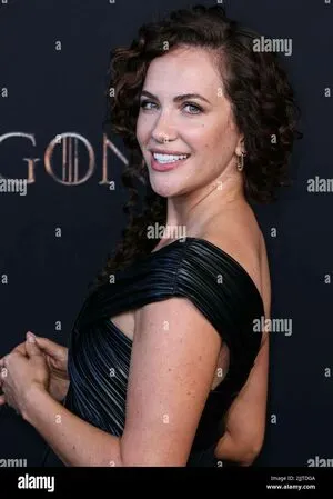 Kate Siegel OnlyFans Leaked Free Thumbnail Picture - #MRNQzYua7Q