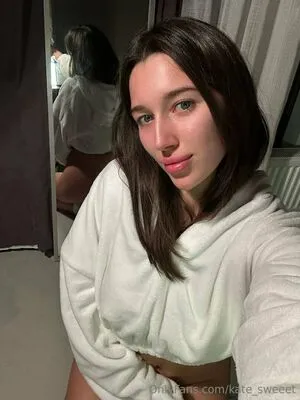 Kate Sweeet OnlyFans Leaked Free Thumbnail Picture - #IOdnauWy66