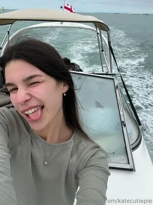 Katecutiepie OnlyFans Leaked Free Thumbnail Picture - #MVXMejXF8M