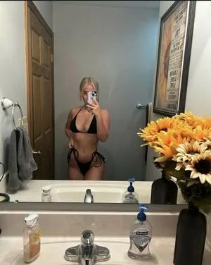 Katelyn Booth OnlyFans Leaked Free Thumbnail Picture - #SXo06BogPh
