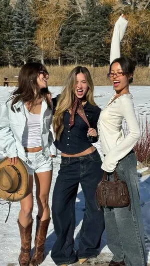 Katelyn Ernst OnlyFans Leaked Free Thumbnail Picture - #pNwp5CUMby