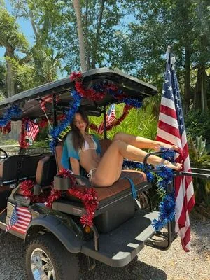 Katelyn Ernst OnlyFans Leaked Free Thumbnail Picture - #t0lqp9Bagm