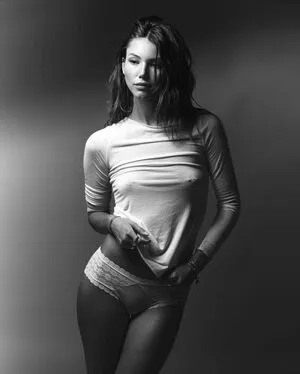 Katelyn Gray Moya OnlyFans Leaked Free Thumbnail Picture - #5ig9j6keyo