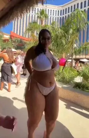 Katelyn Sade OnlyFans Leaked Free Thumbnail Picture - #ikDQ3g7pDk