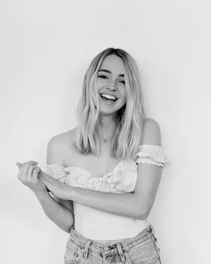 Katelyn Tarver OnlyFans Leaked Free Thumbnail Picture - #6ZQ2IdAyM2