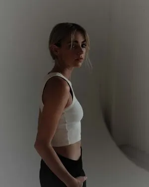 Katelyn Tarver OnlyFans Leaked Free Thumbnail Picture - #6swLuJPexJ