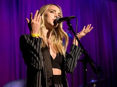 Katelyn Tarver OnlyFans Leaked Free Thumbnail Picture - #VovGOWJNIf