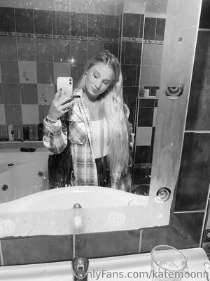 Katemoonn OnlyFans Leaked Free Thumbnail Picture - #AHLe3eXTLG