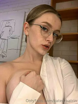 Kateorkatrin OnlyFans Leaked Free Thumbnail Picture - #4IoJeap0zA