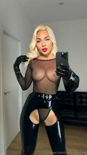 Katerinapiglet OnlyFans Leaked Free Thumbnail Picture - #TgbY7qv4y7