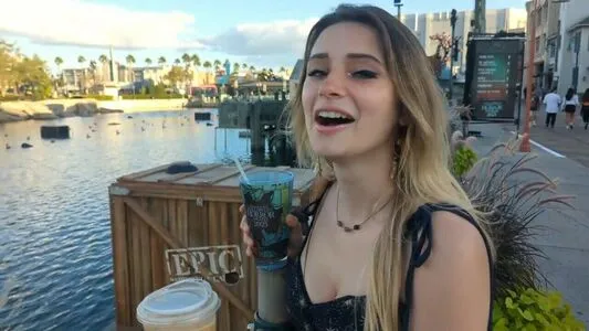 Katerino OnlyFans Leaked Free Thumbnail Picture - #mqsATV1ADD