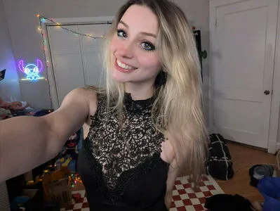 Katerino OnlyFans Leaked Free Thumbnail Picture - #aHBgclCzdB