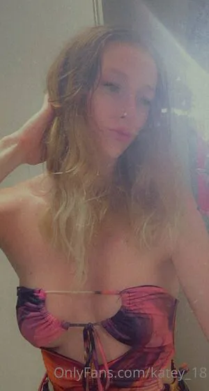 Katey OnlyFans Leaked Free Thumbnail Picture - #K4ODtnru9F