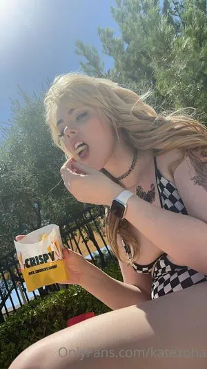 Katezoha OnlyFans Leaked Free Thumbnail Picture - #8GdyZXEJx7
