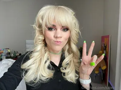 Katezoha OnlyFans Leaked Free Thumbnail Picture - #9Prlq4GXLT