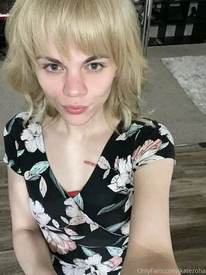 Katezoha OnlyFans Leaked Free Thumbnail Picture - #jSRHxvwwX3
