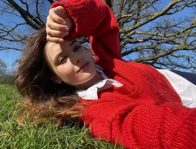 Katherine Langford OnlyFans Leaked Free Thumbnail Picture - #4sLNbcHecD