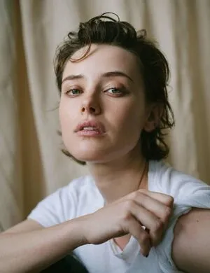 Katherine Langford OnlyFans Leaked Free Thumbnail Picture - #E6ZGVRaVnW