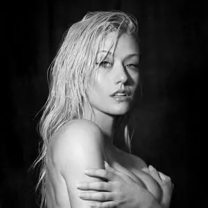 Katherine McNamara OnlyFans Leaked Free Thumbnail Picture - #4Y4Ysb81Om