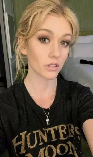 Katherine McNamara OnlyFans Leaked Free Thumbnail Picture - #6NXUZPCGld