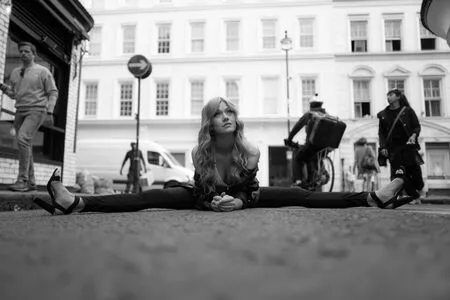 Katherine McNamara OnlyFans Leaked Free Thumbnail Picture - #6S2jmjzkVx