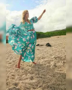 Katherine McNamara OnlyFans Leaked Free Thumbnail Picture - #7eZnNBhp1l