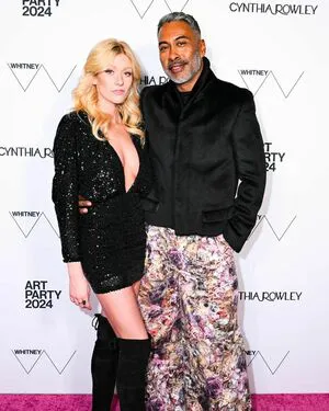 Katherine McNamara OnlyFans Leaked Free Thumbnail Picture - #DjNp9SwwAn