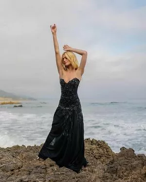 Katherine McNamara OnlyFans Leaked Free Thumbnail Picture - #kmPG8vInsR