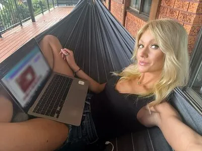 Katherine McNamara OnlyFans Leaked Free Thumbnail Picture - #lcy05oogjv