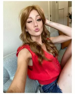 Katherine McNamara OnlyFans Leaked Free Thumbnail Picture - #qagf3kGrlB
