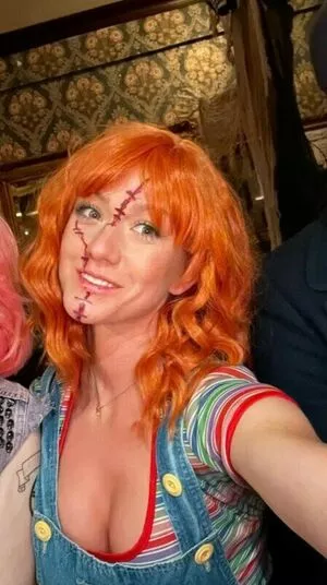 Katherine McNamara OnlyFans Leaked Free Thumbnail Picture - #sGzsxmjqig