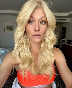 Katherine McNamara OnlyFans Leaked Free Thumbnail Picture - #zD4ROuA9Ig